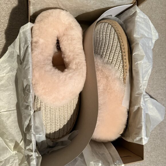 UGG Cozy Knit Sheepskin Wrin Slippers Lined Shearling Cream Womens size 9 NEW - Picture 3 of 9